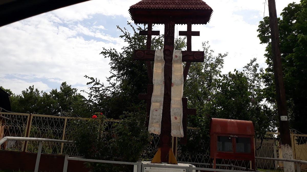 Monument tradiţional - Vasilaţi - foto 3