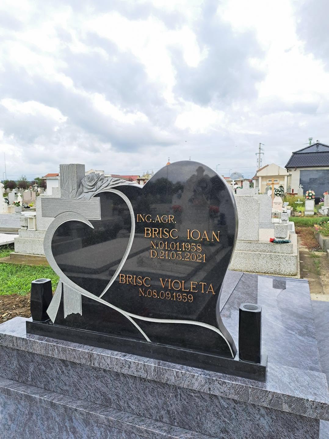 Monumente Funerare Ovidiu - Vasea Trade - foto 2