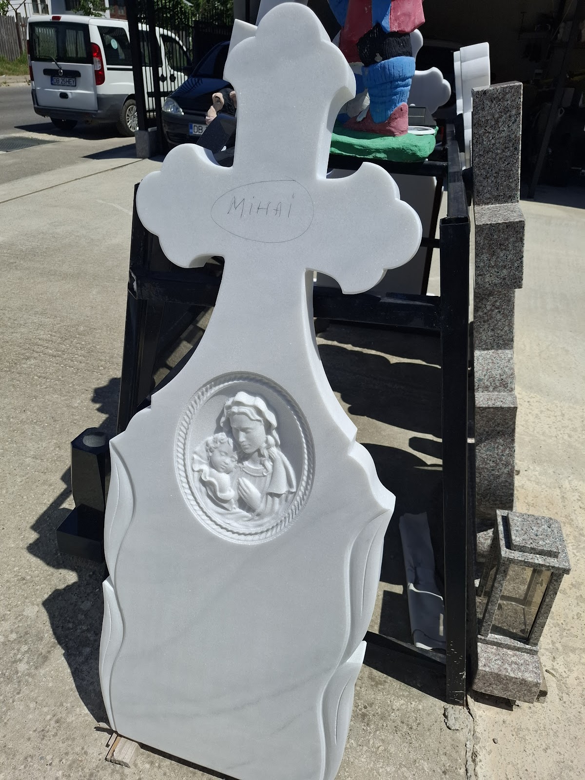Monumente funerare. Stan Constantin - foto 2
