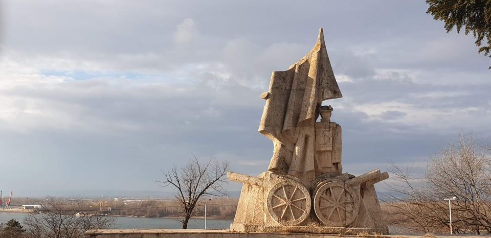 Monumentul Centenarului Independenței - foto 4