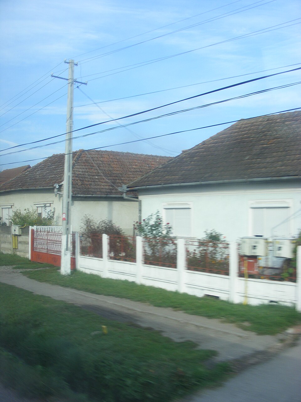 Monumentul eroilor Inoc, Inoc