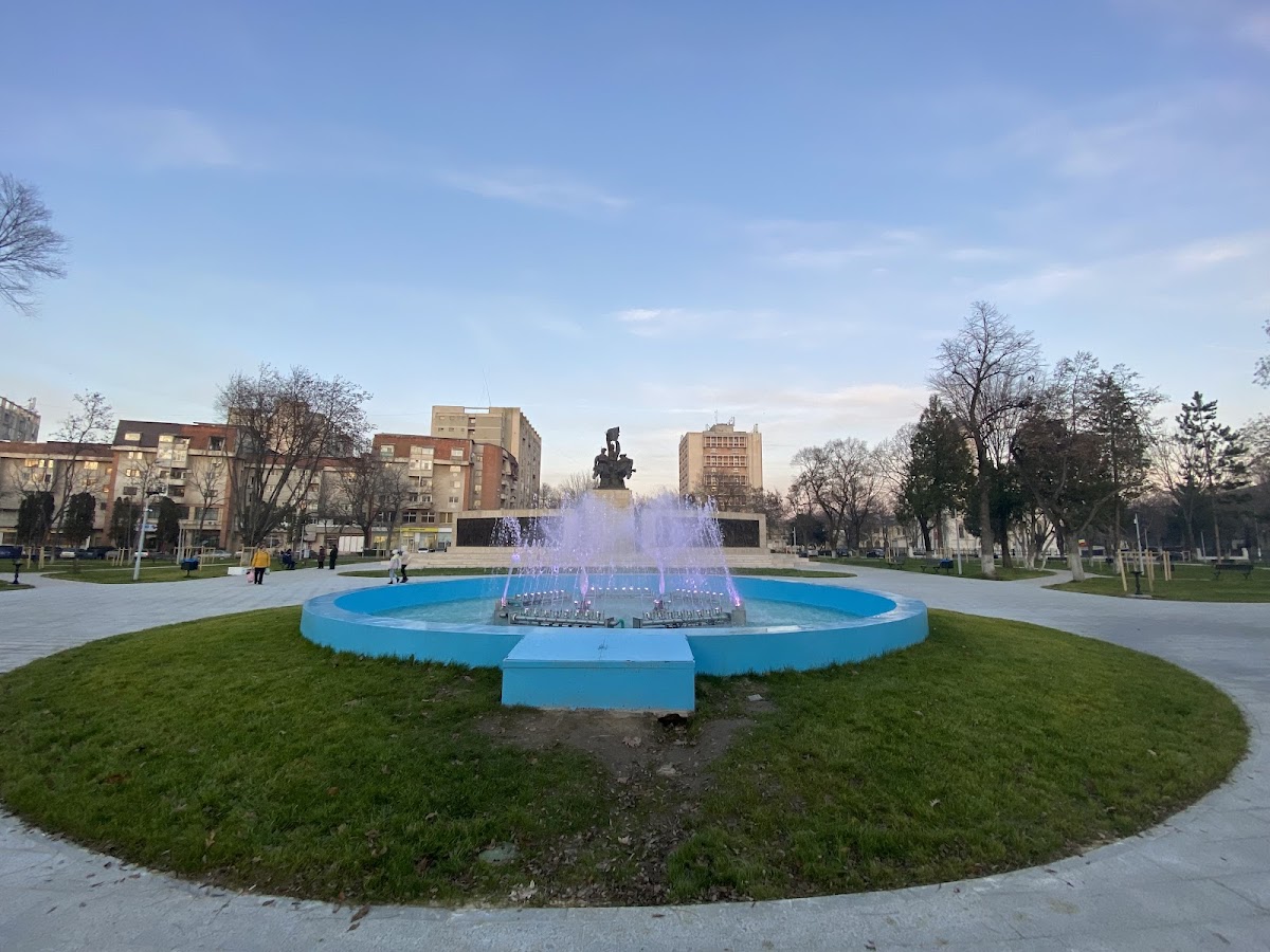 Monument de l'Indépendance Turnu Magurele - foto 3