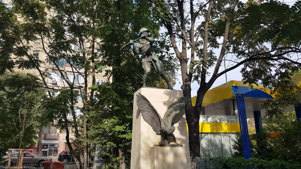 Monumentul Infanteristului din București - foto 2