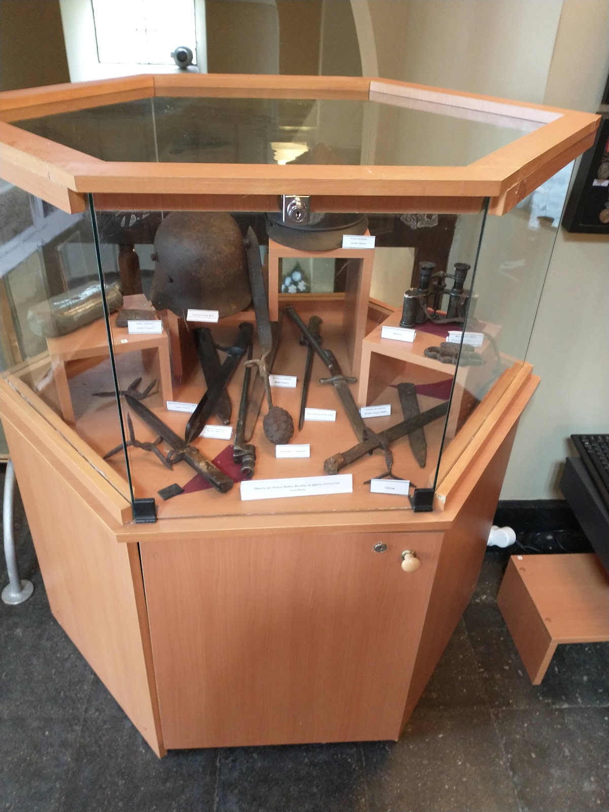 Monumento histórico “Mausoleo de los Héroes (1916 - 1919)” Focșani - foto 5