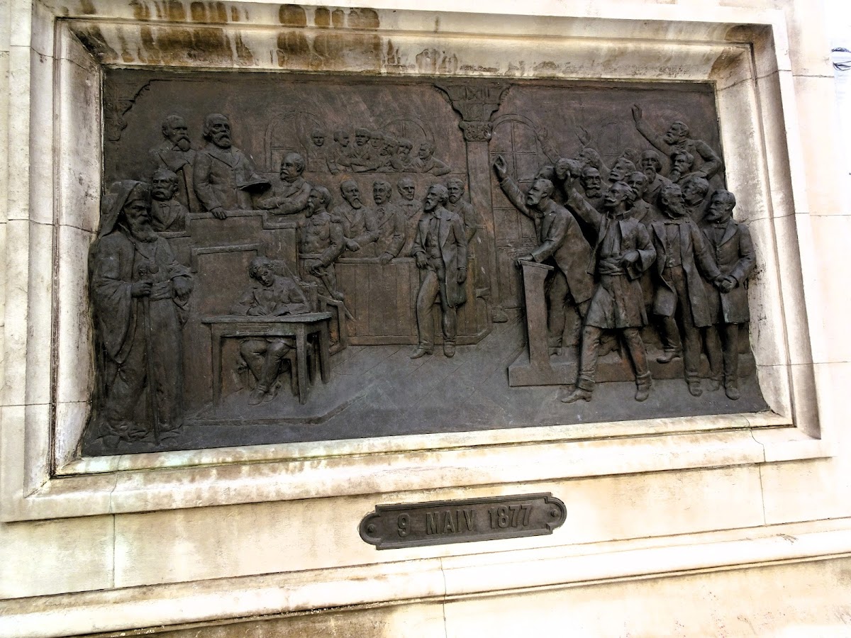 Monumentul lui C. A. Rosetti - foto 2