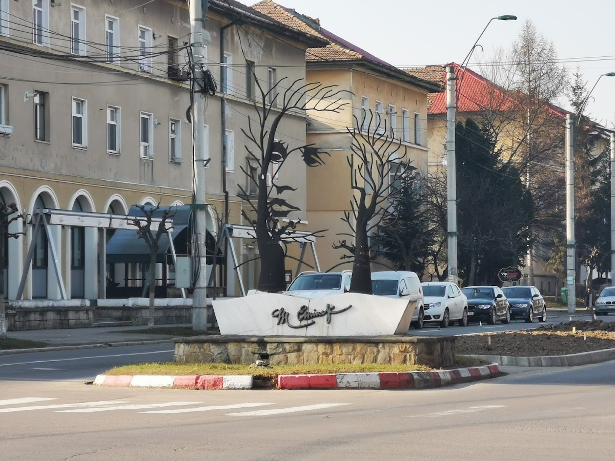 Denkmal für Mihai Eminescu - foto 4