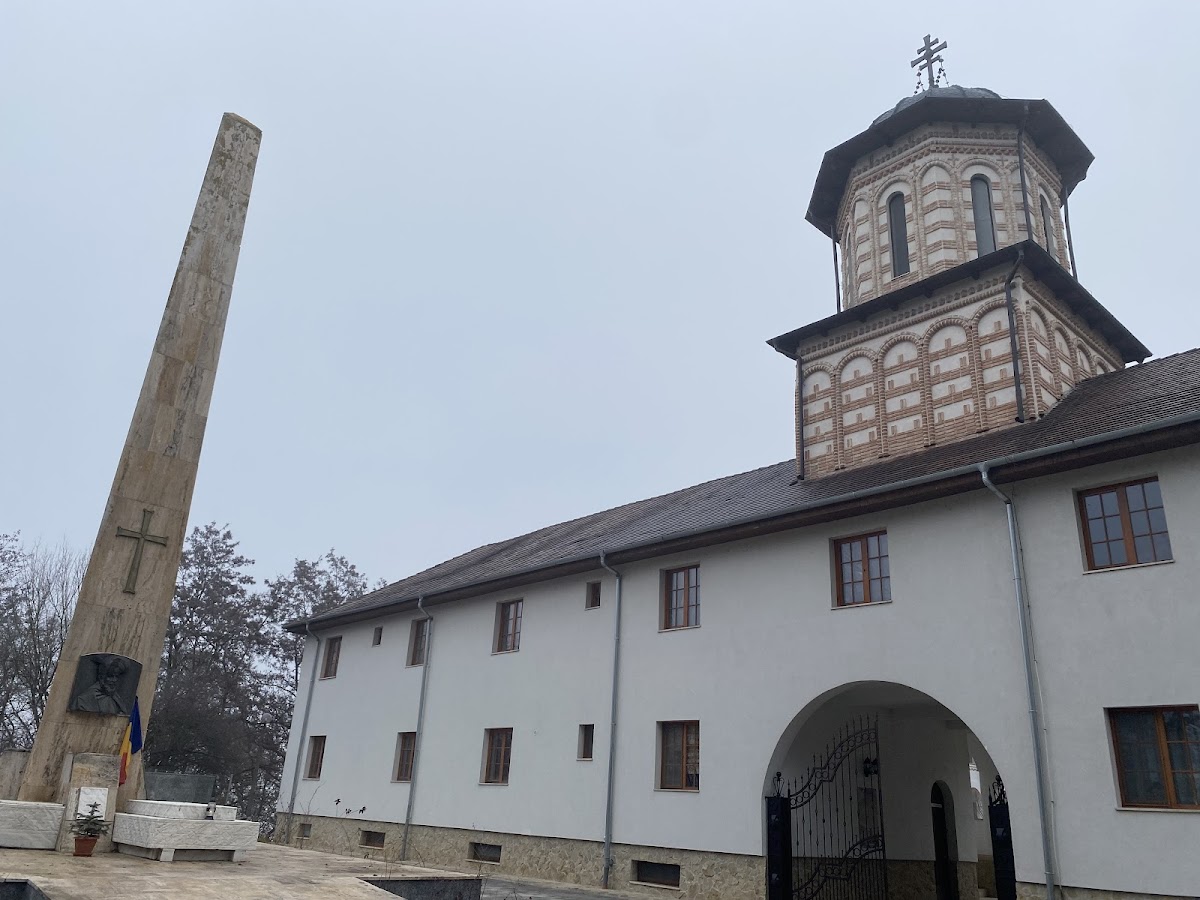 Mormântul lui Mihai Viteazul - foto 4