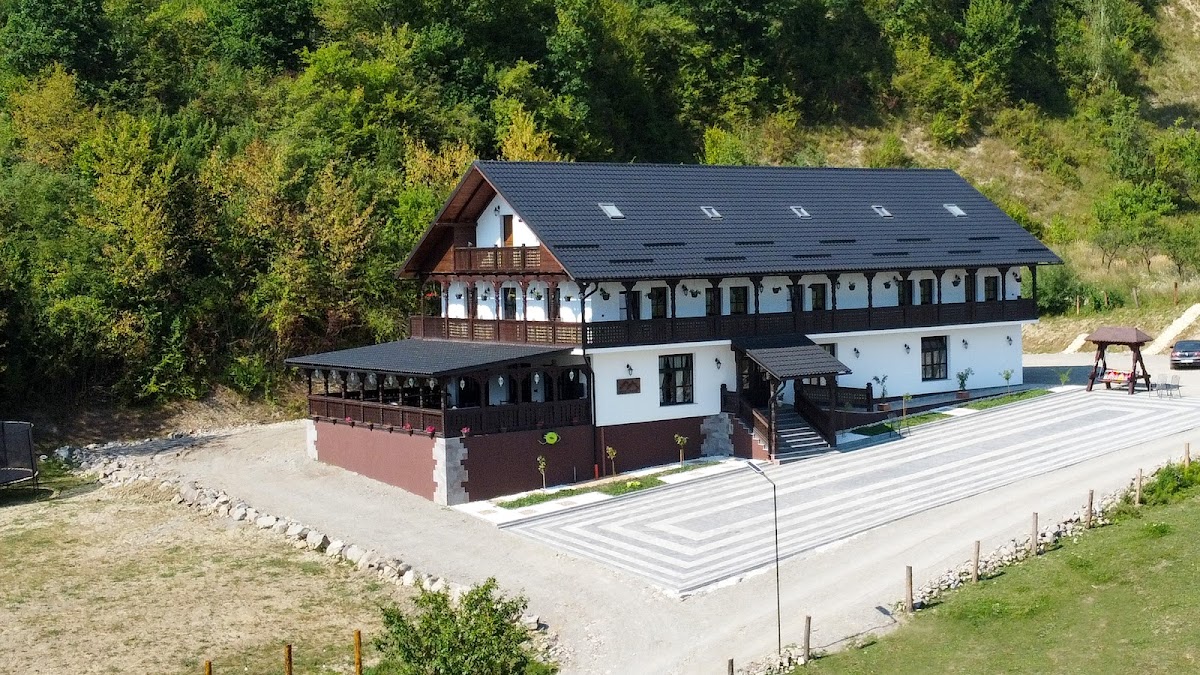 Mosia Dar in Rai