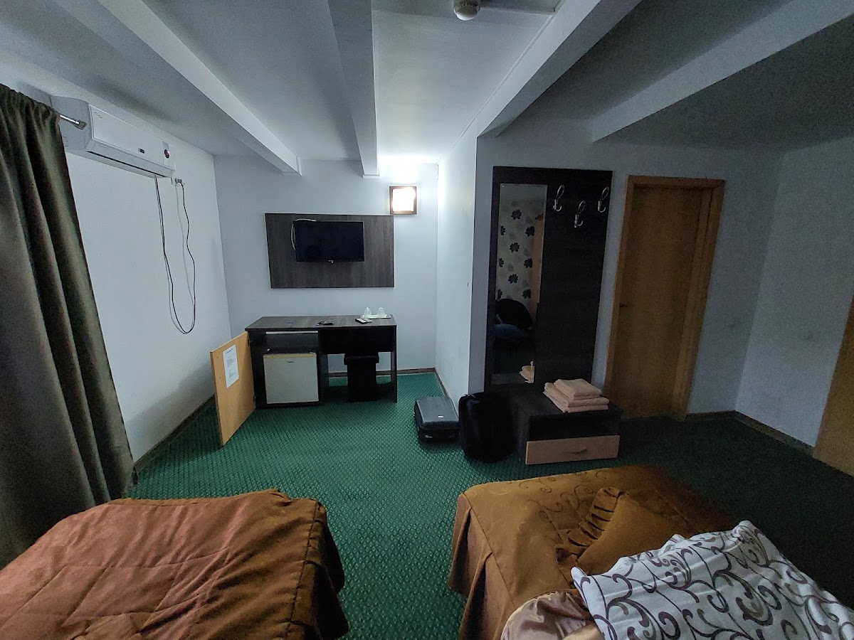 Motel La Popescu - foto 2