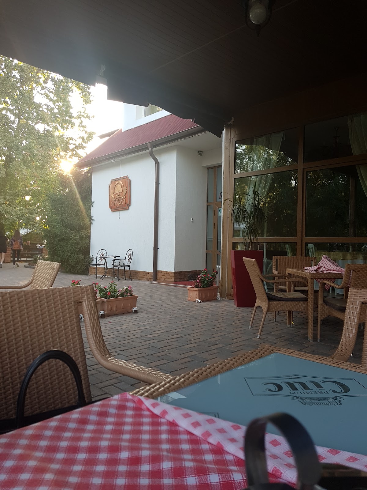Motel Restaurant "Stejarul"