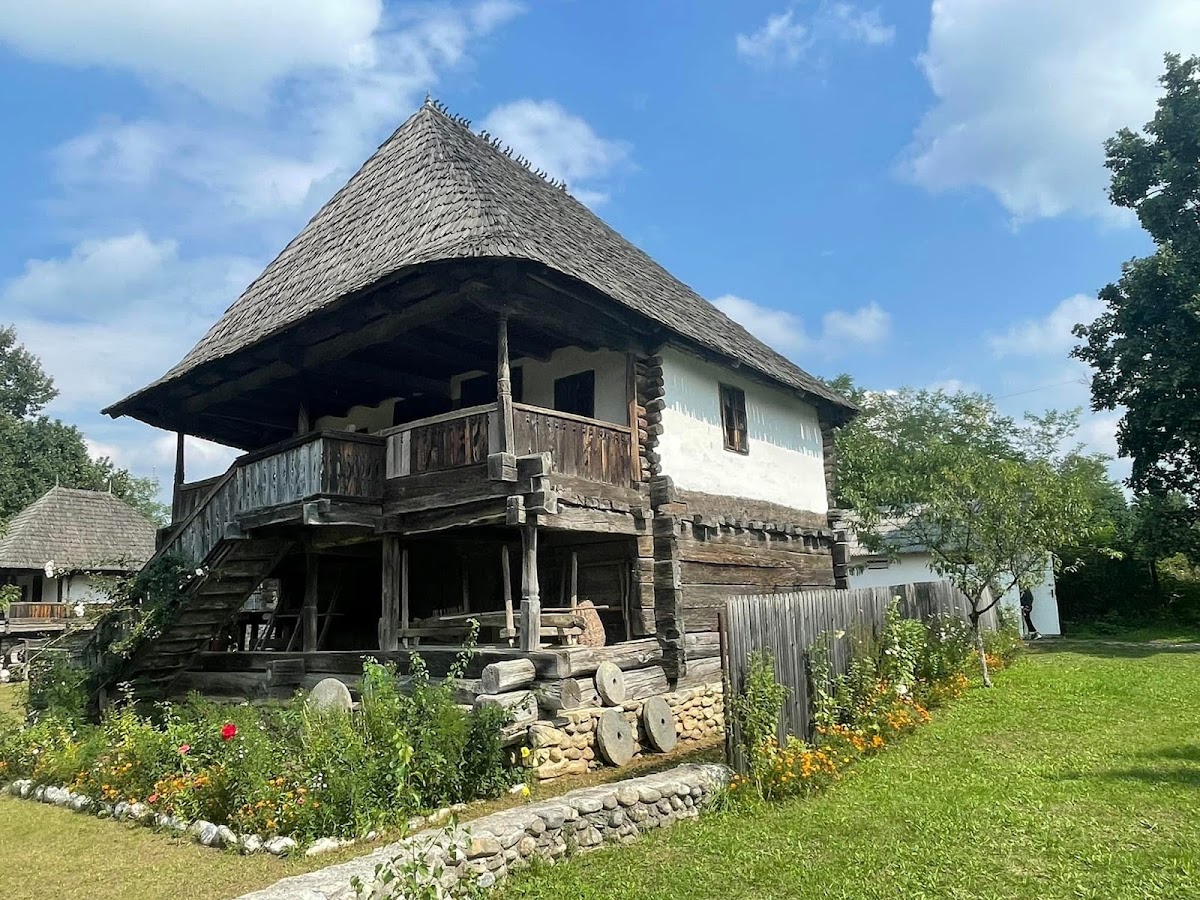 Muzeul Arhitecturii Populare al Gorjului - foto 3
