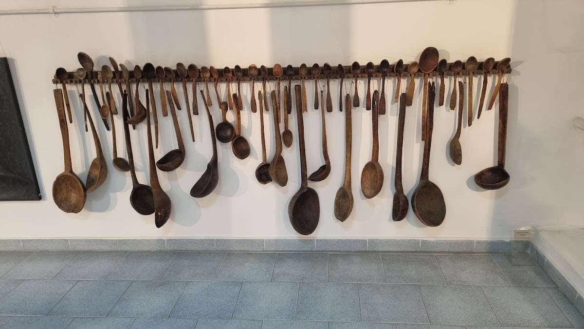 Muzeul de Artă Comparată Sângeorz-Băi - foto 5