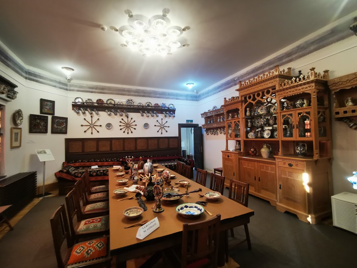 Prof. Dr. Nicolae Minovici Museum of Folk Art - foto 5