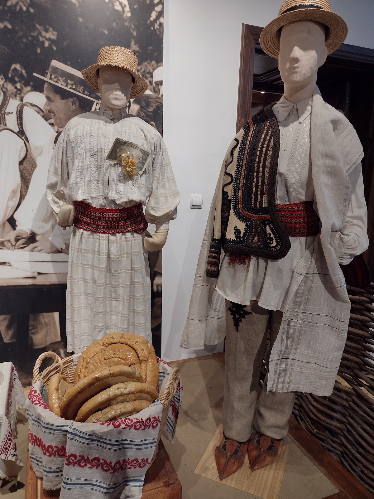 Muzeul de Etnografie al Olteniei - foto 2