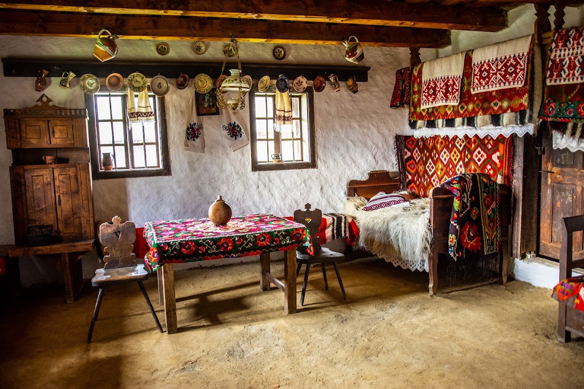 Muzeul Judeţean de Etnografie şi Artă Populară Maramureş - foto 4