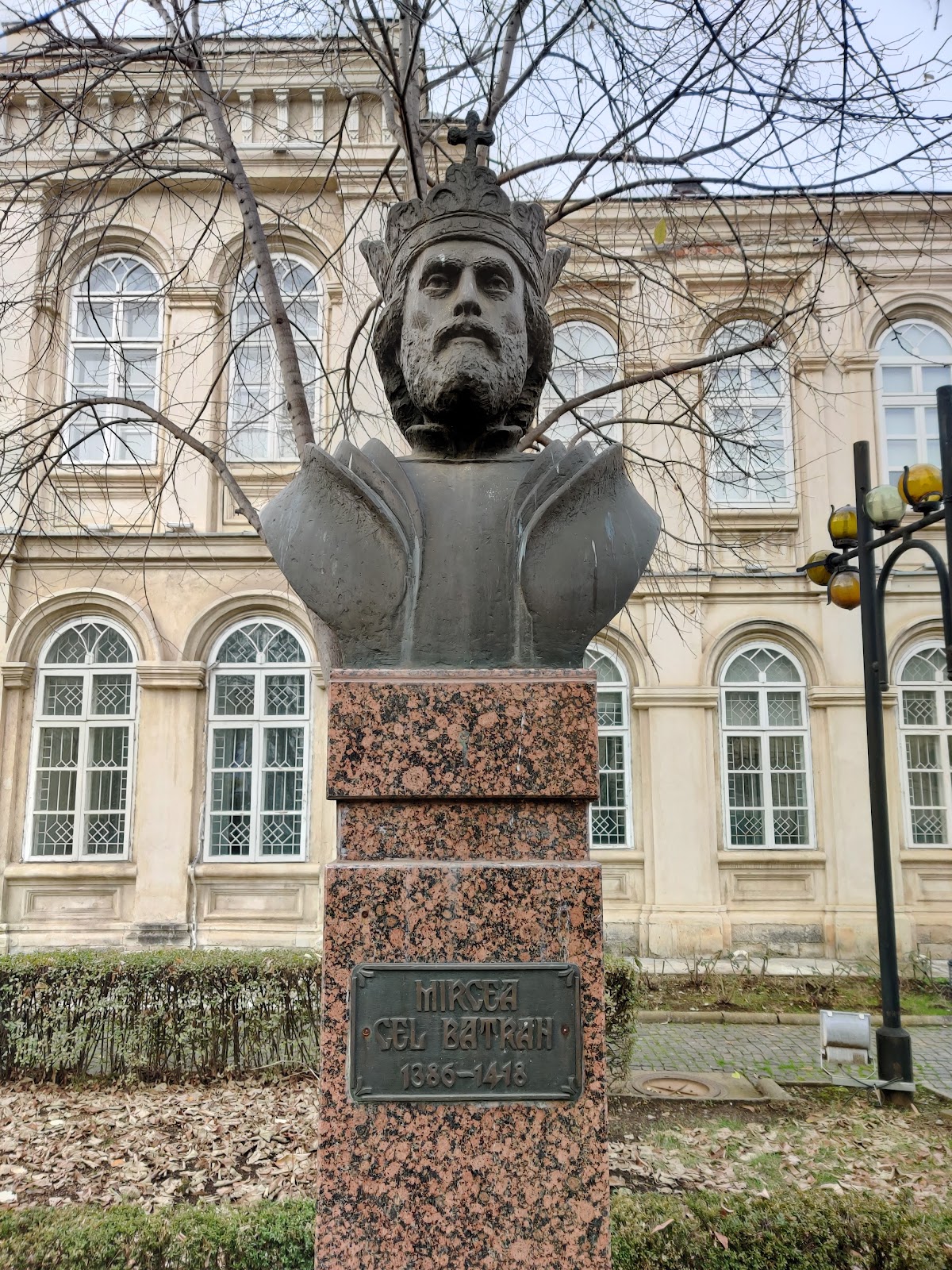 Muzeul Județean de Istorie și Arheologie - foto 5