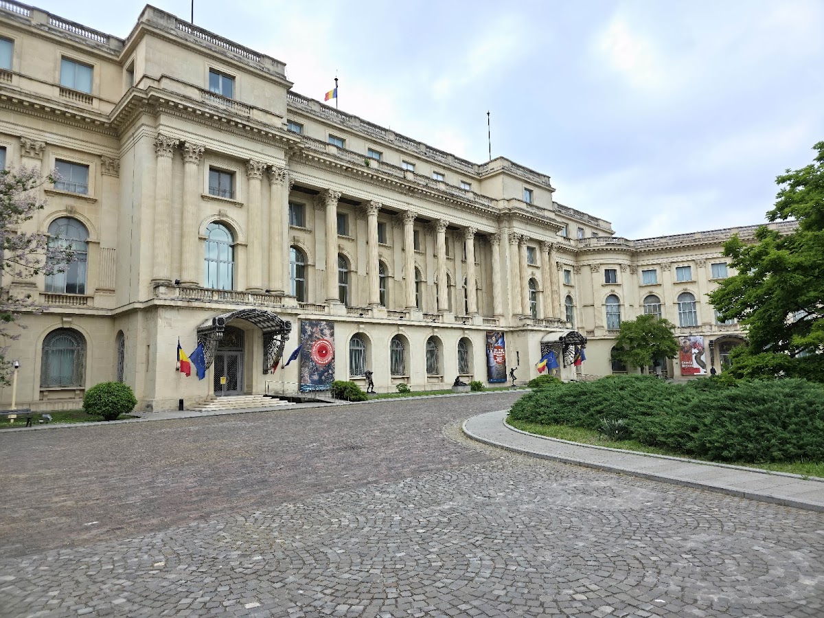 Muzeul Național de Artă - foto 1