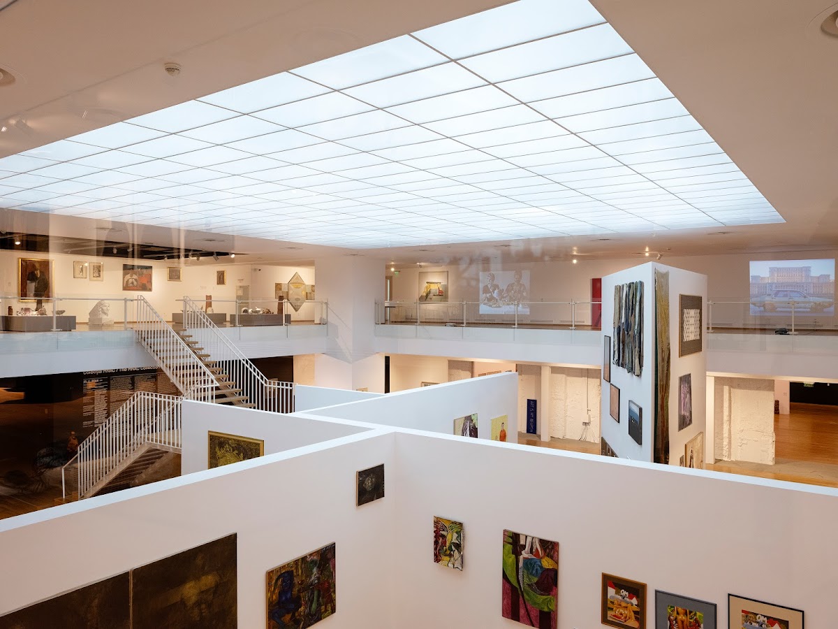 Muzeul Național de Artă Contemporană al României - foto 1