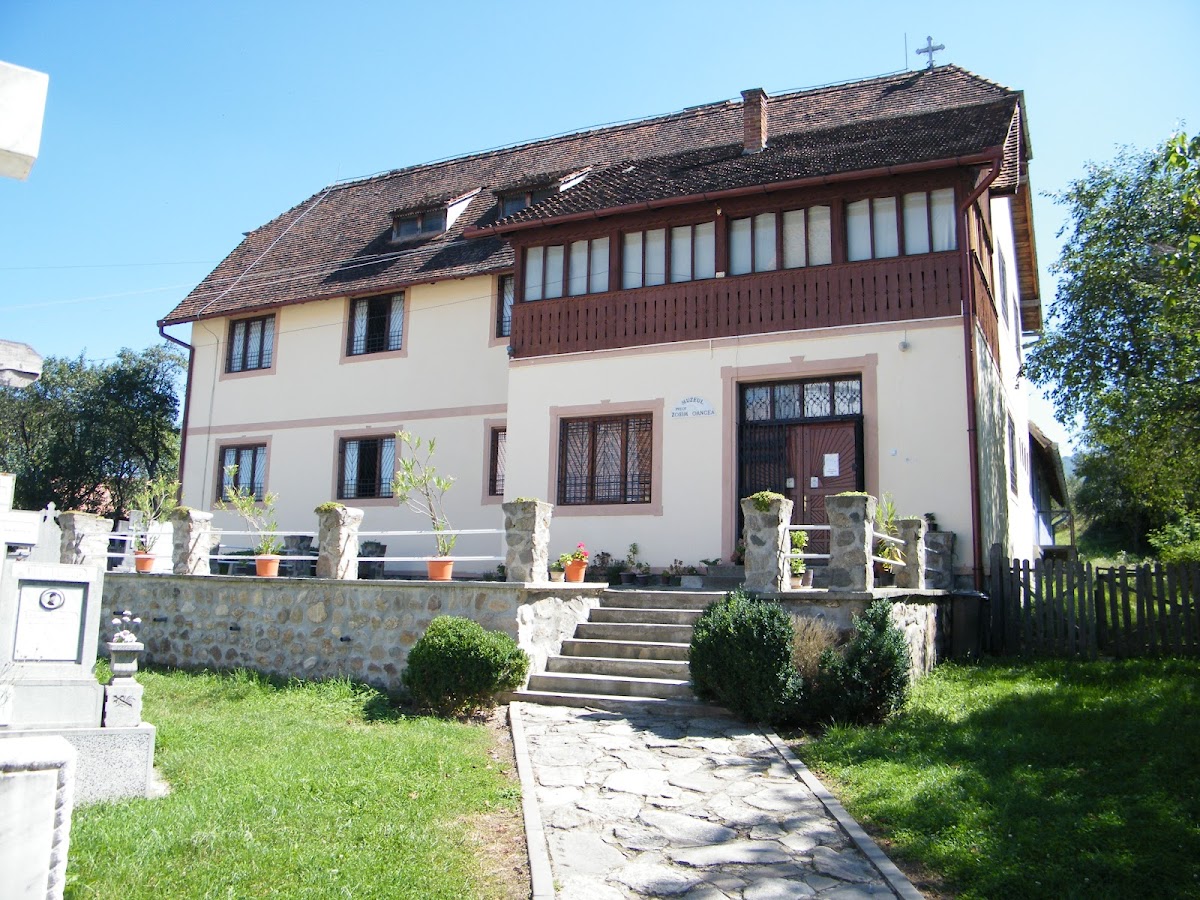 Muzeul Preot Zosim Oancea - foto 1