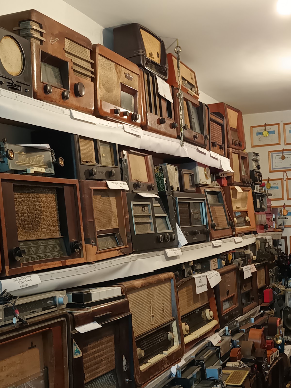 Muzeul Radioului - foto 2