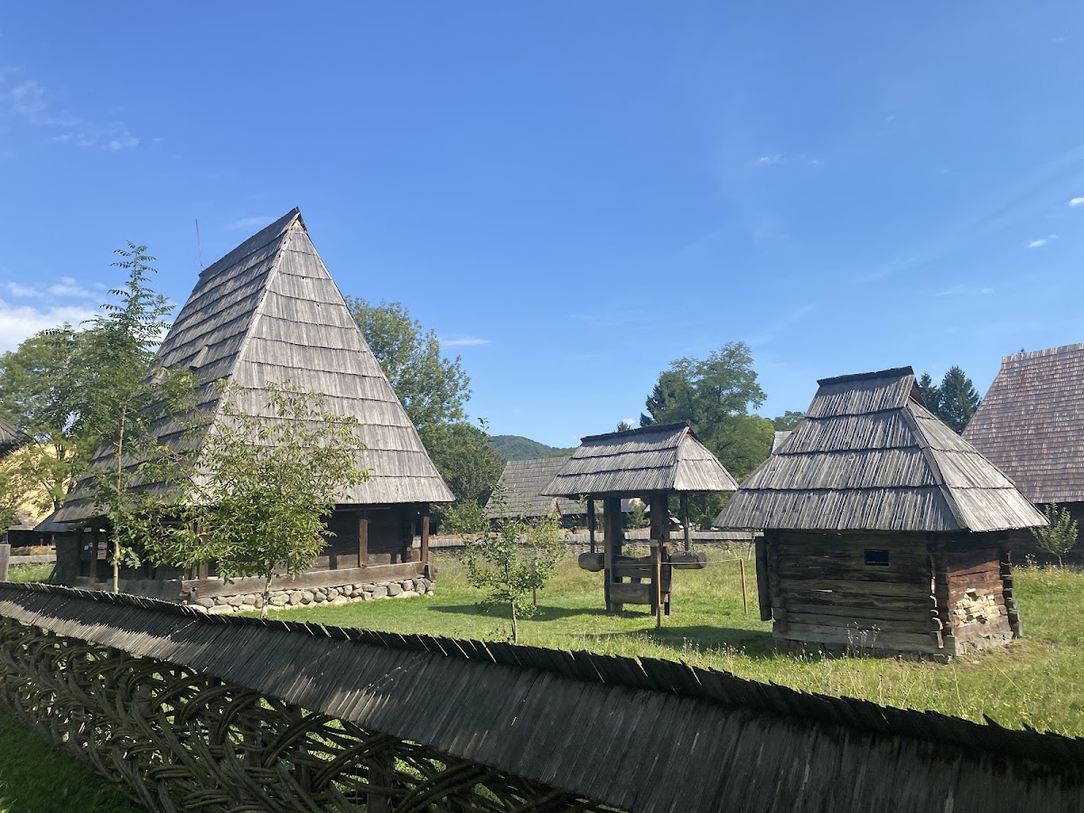 Muzeul Satului Maramuresan - foto 2