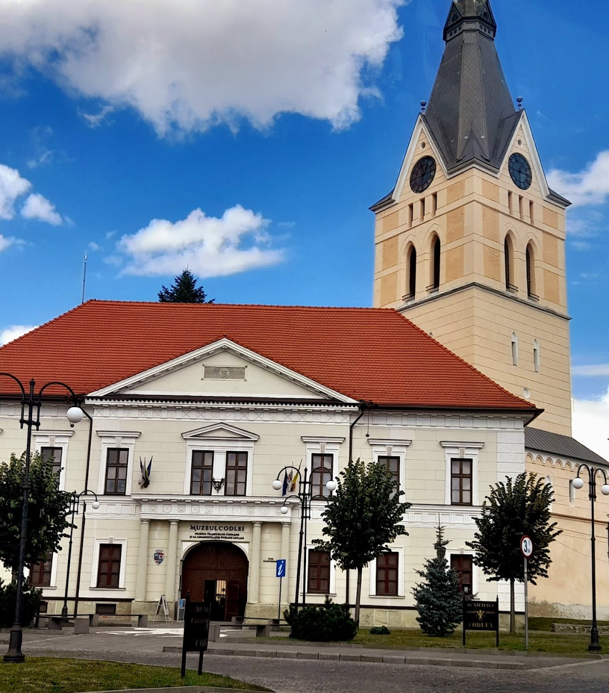 Muzeul Tradițiilor Codlene - foto 2