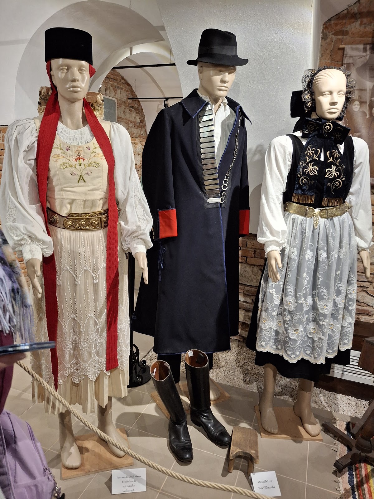 Muzeul Tradițiilor Codlene - foto 4