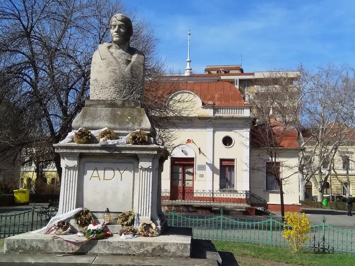 Muzeului Memorial Ady Endre - foto 2