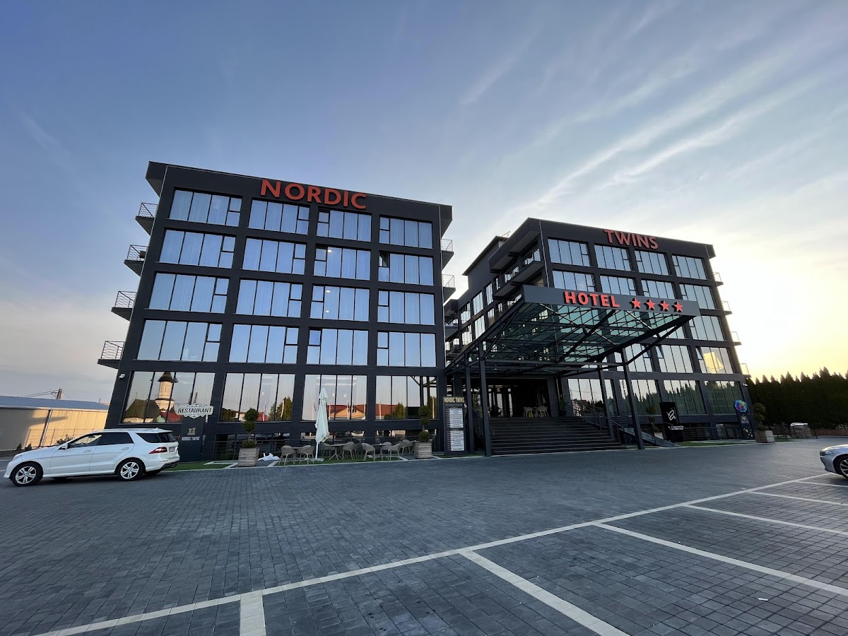 Nordic Twins - foto 1