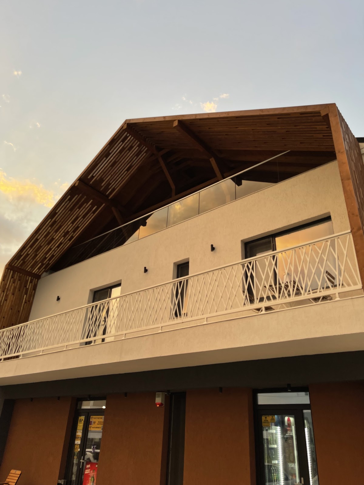 Nuez Apartments