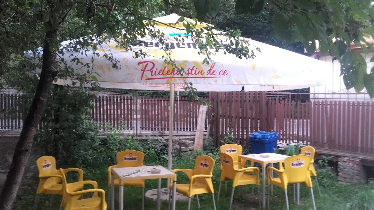 Oafa's Bar
