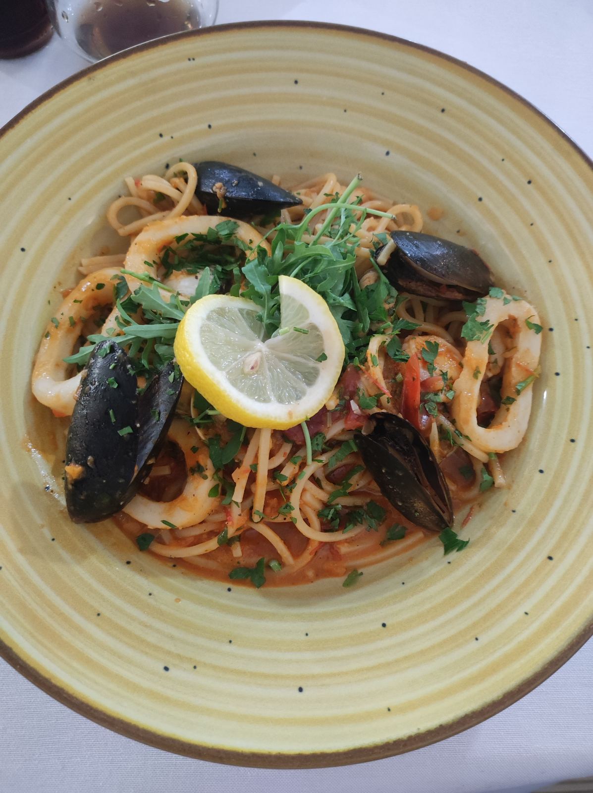 OLIVES Restaurant - foto 5