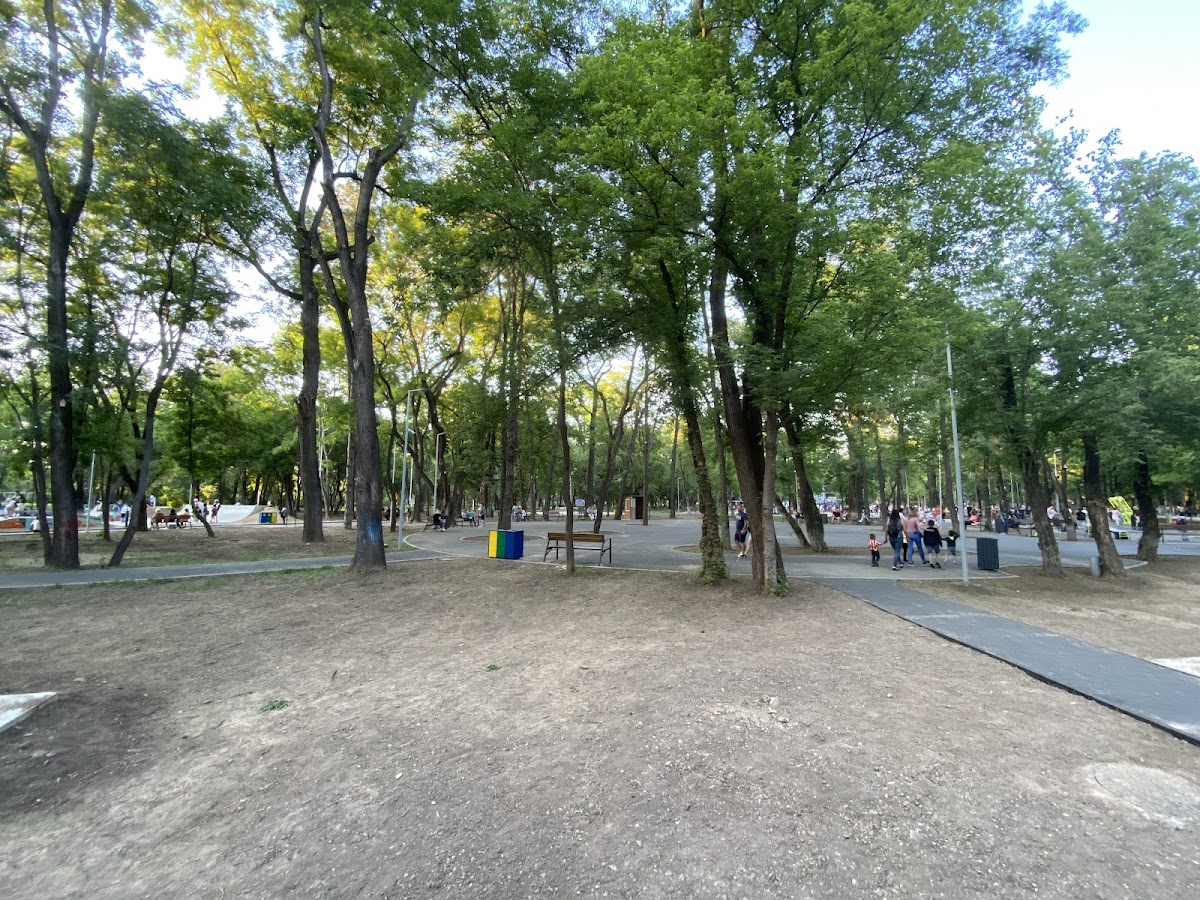 Orăşelul Copiilor Brăila - foto 5