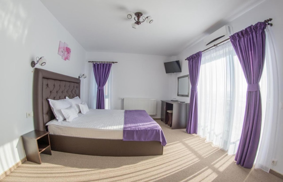 Organizare evenimente Blaj - Pensiunea La Vie - foto 5