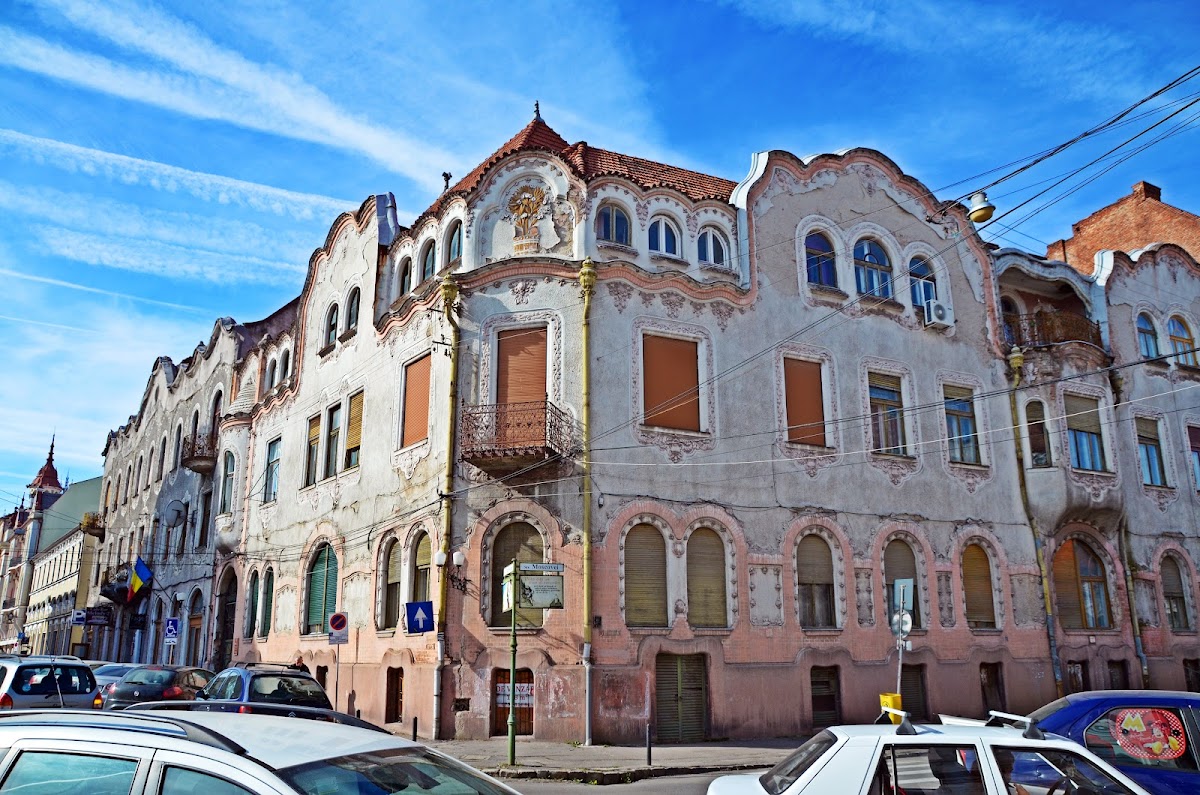 Adorján II Palace - foto 2