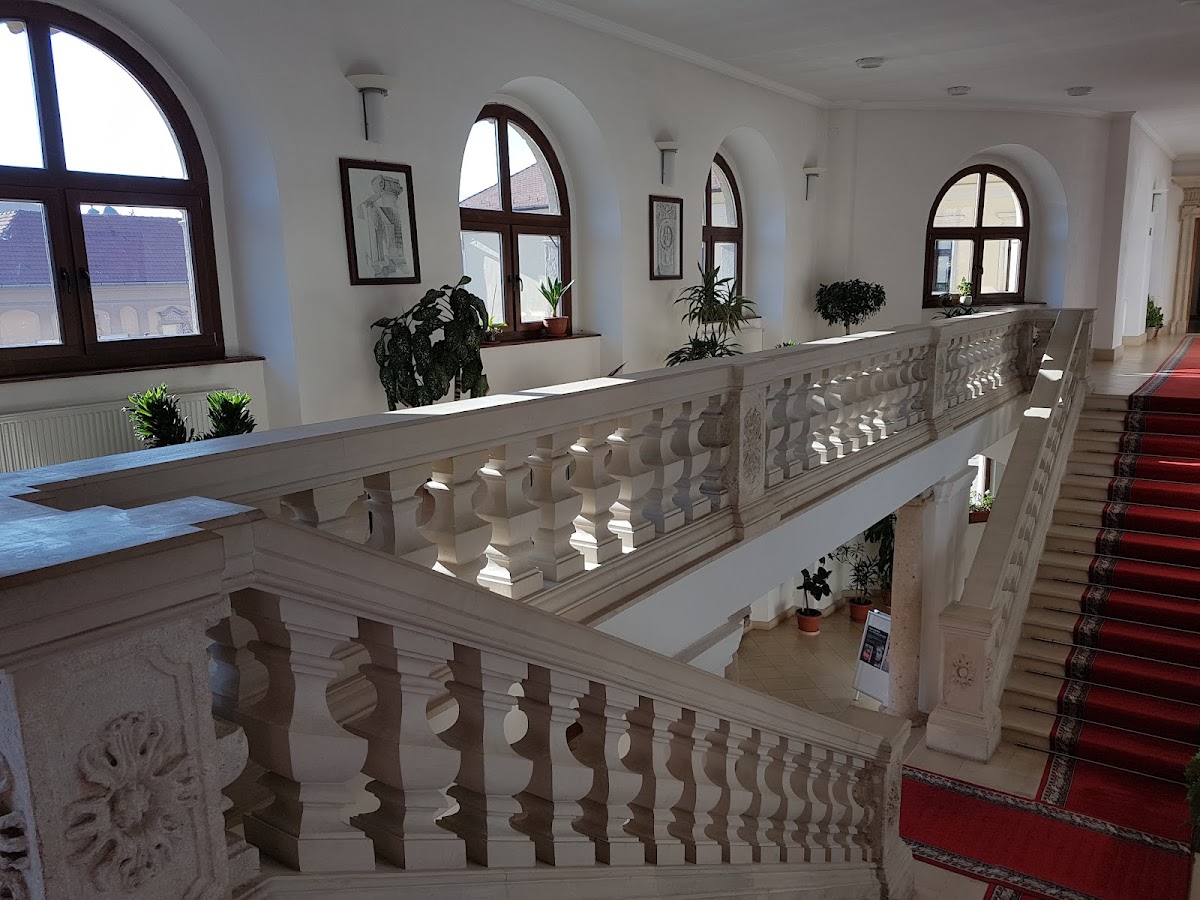 Apor Palota - foto 2