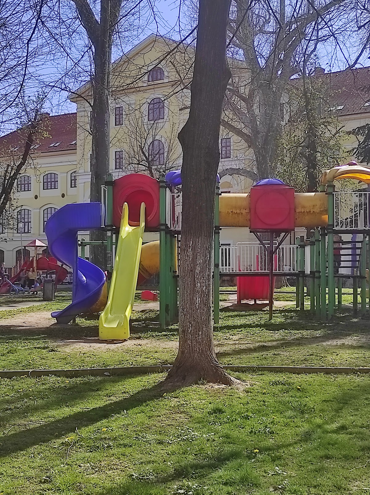 Palatul Lugoj - foto 4
