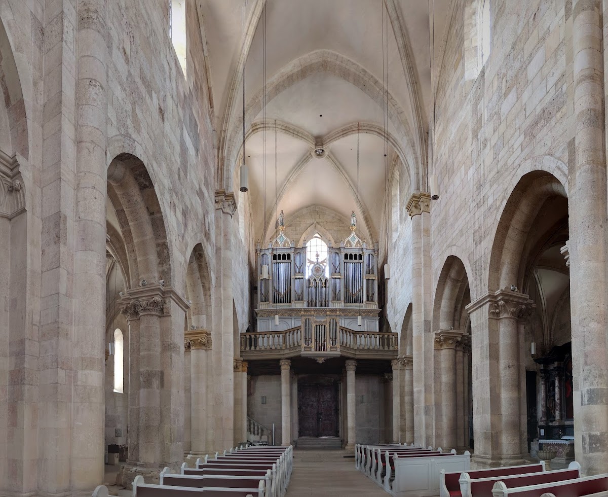 Palace of the Princes of Transylvania - foto 2