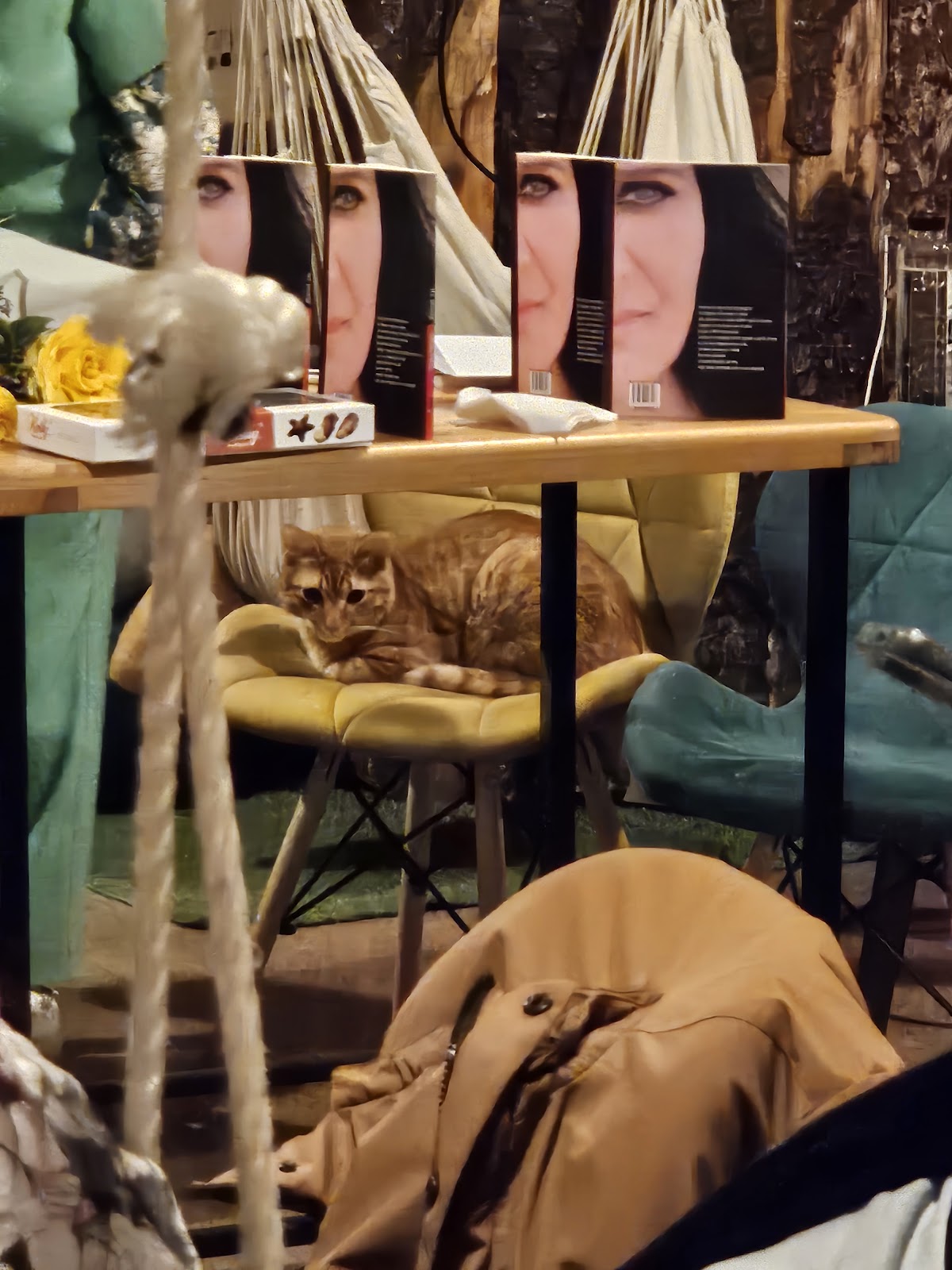 Palo Santo Shop Bar & Coffee Hub - foto 4