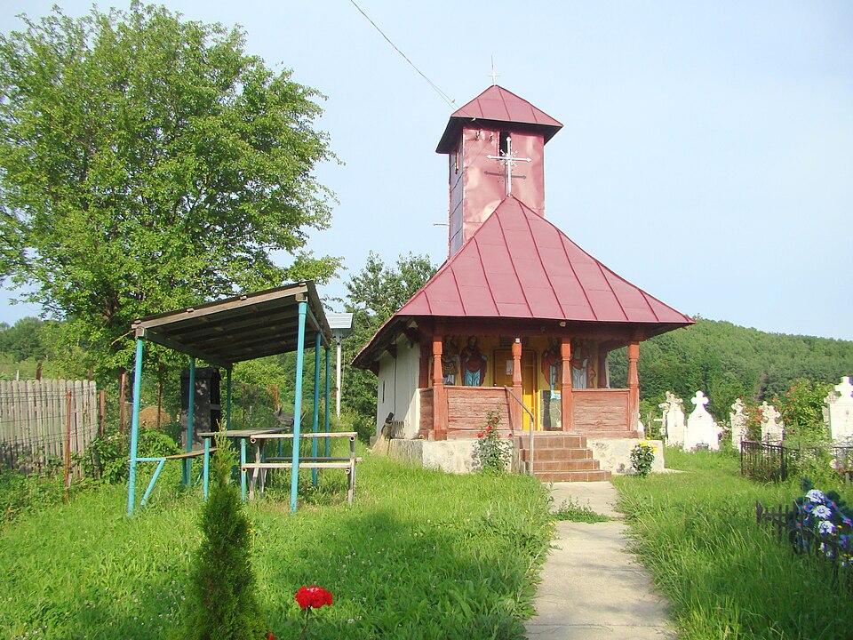 Panorama Becheni, Becheni