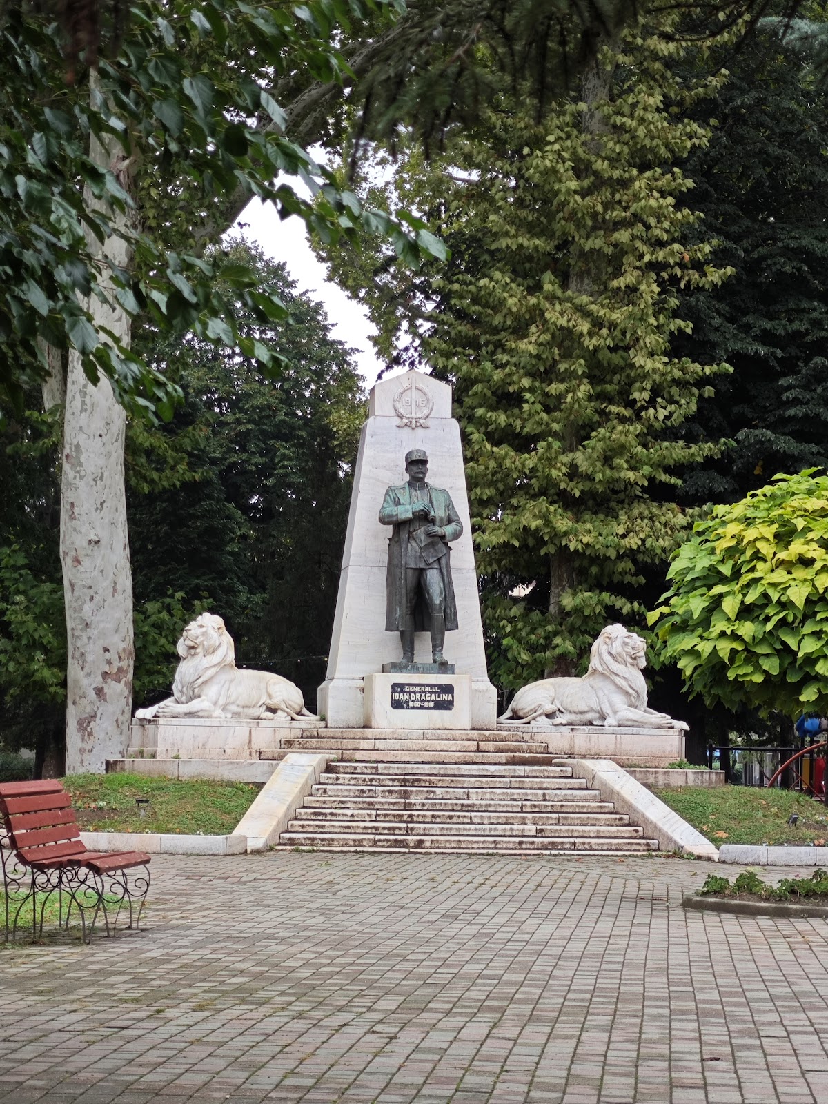 德拉加利纳公园 - foto 1