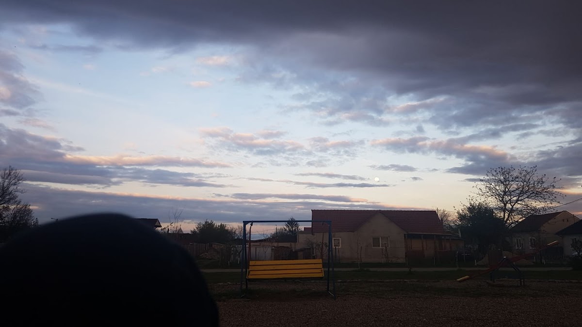 Parc Orașul Vechi Călan - foto 4