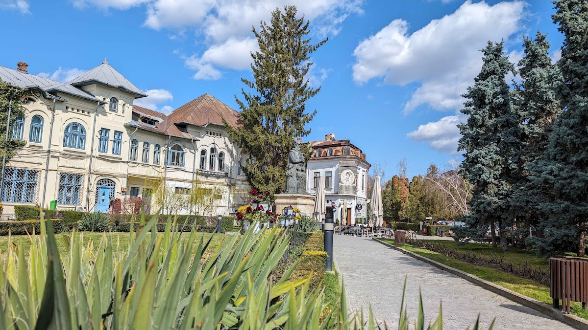 Primărie Park Târgoviste - foto 2