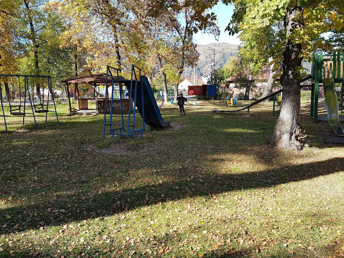 Parcul Bratianu - foto 2