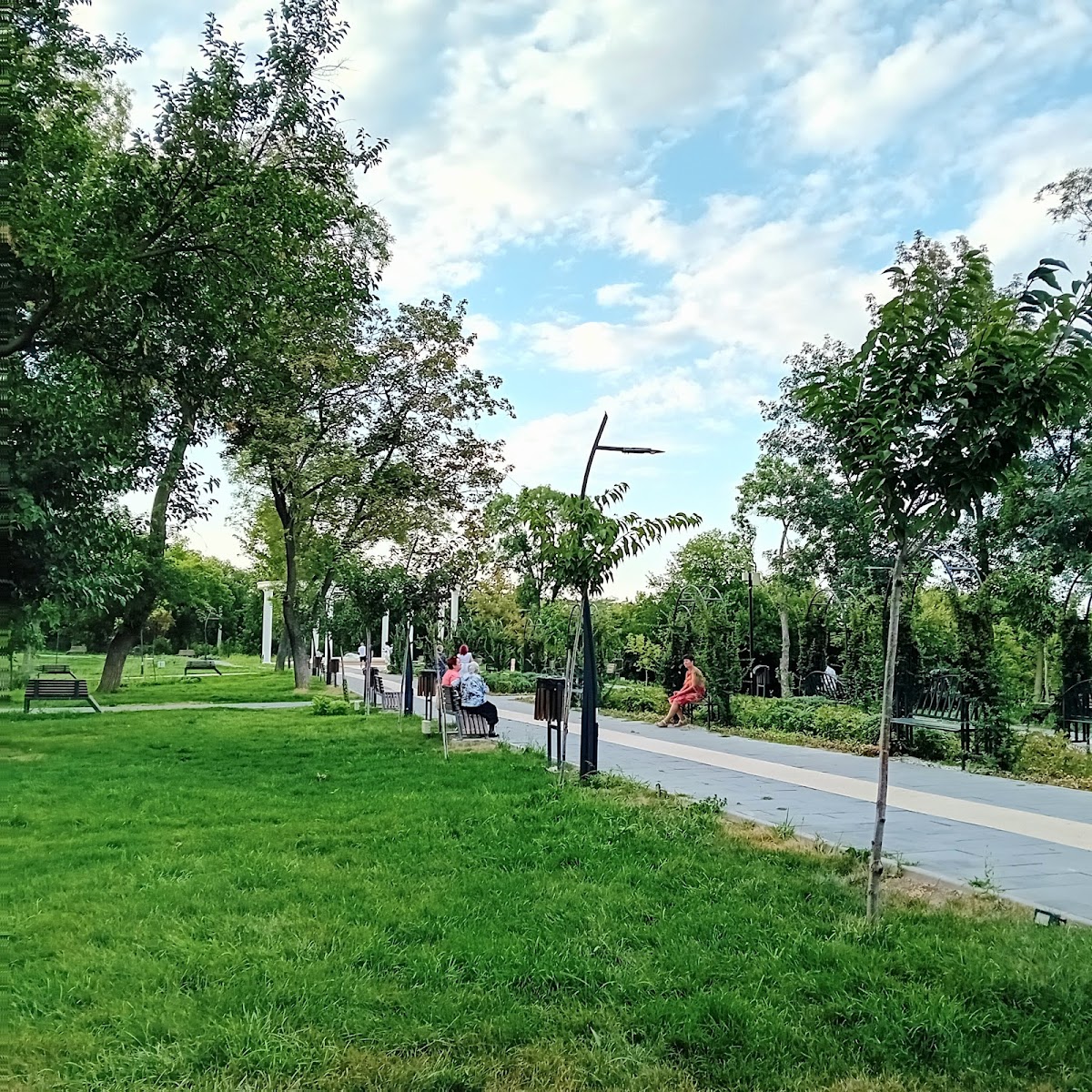 Parcul Carol I/ C.F.R. - foto 5