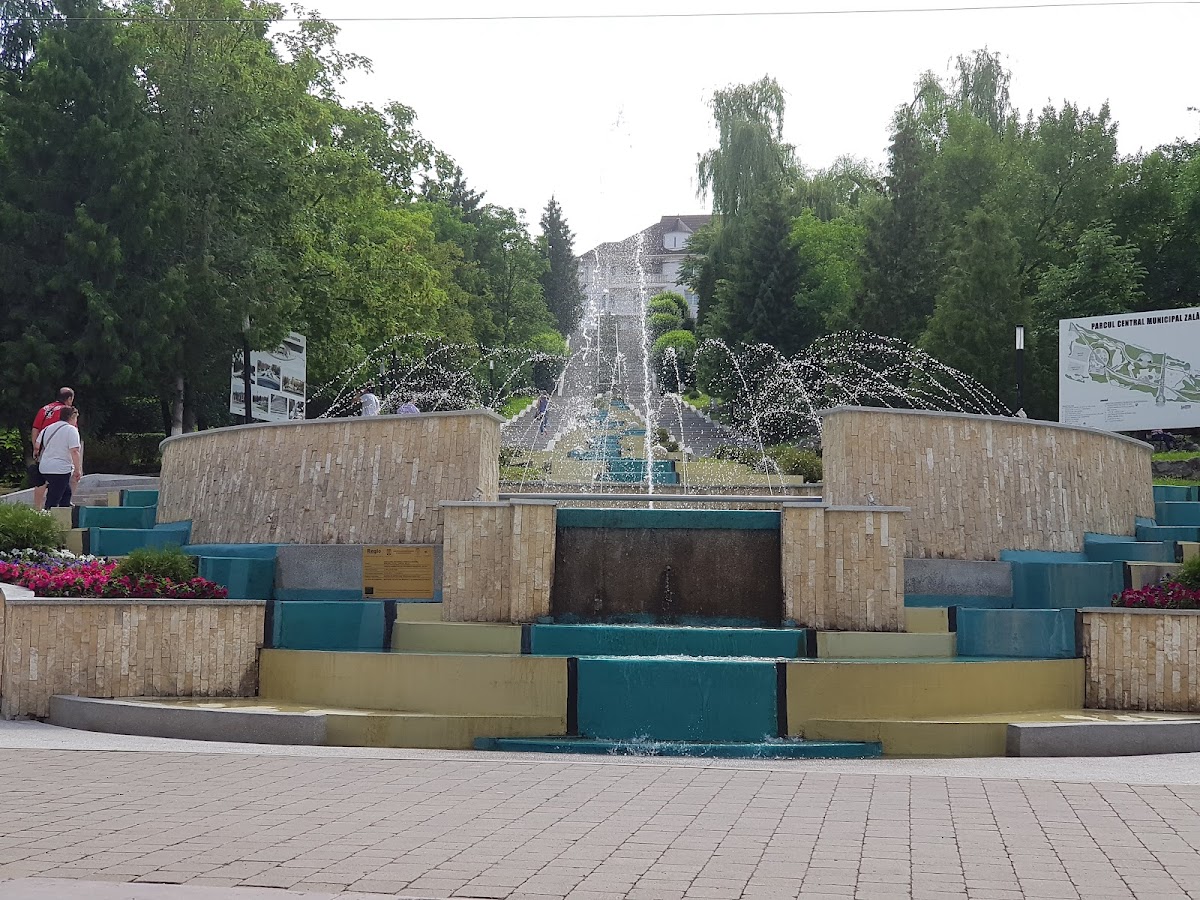 Parcul Central Municipal - foto 4