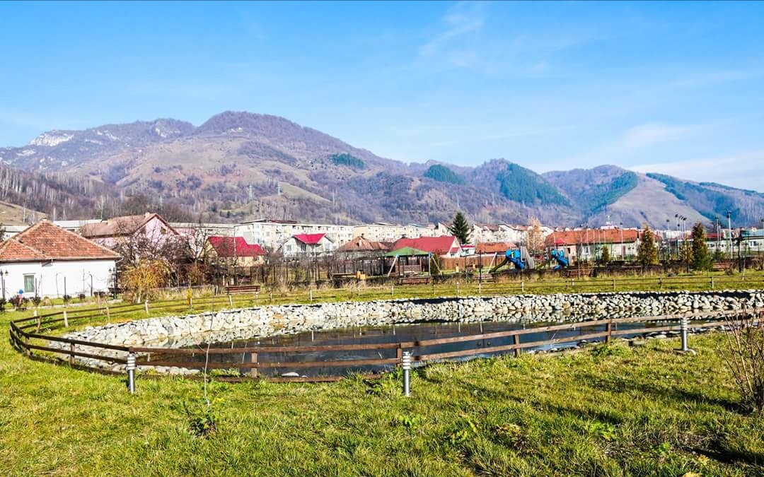 Parcul Central Petrila - foto 2