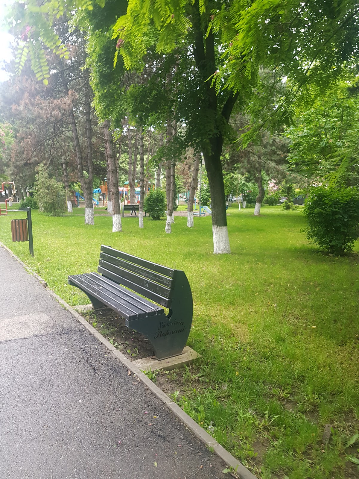 Parcul Curcubeului - foto 4