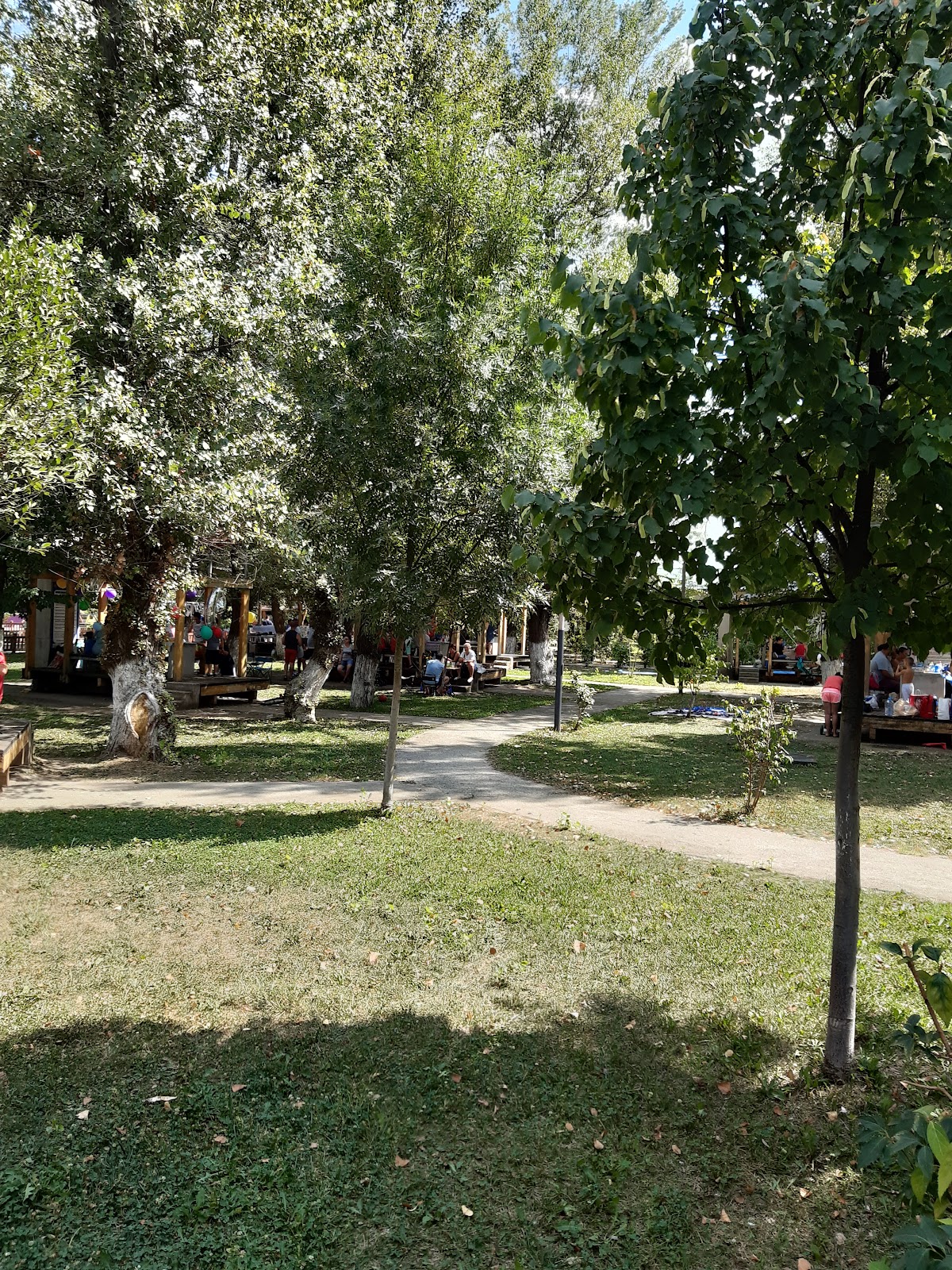 Bragadiru Leisure Park - foto 4