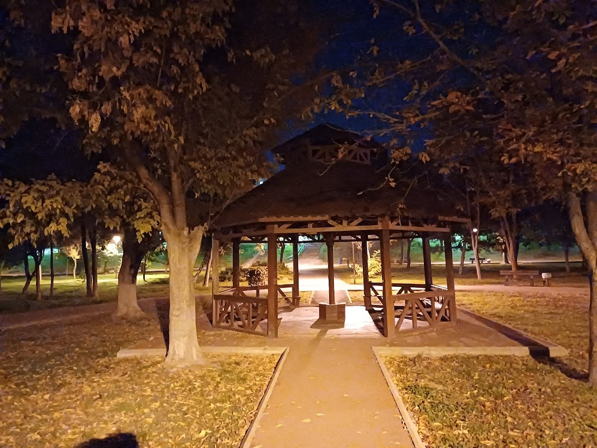 杜姆布拉瓦公园 - foto 2